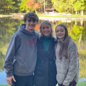 Meet your Posher, Andrea